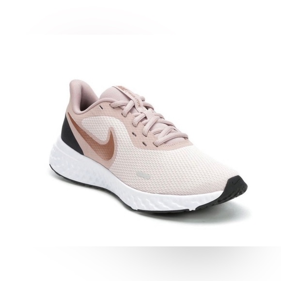 Nike Shoes - Nike Women's Revolution 5 Running Shoes | Size 9
